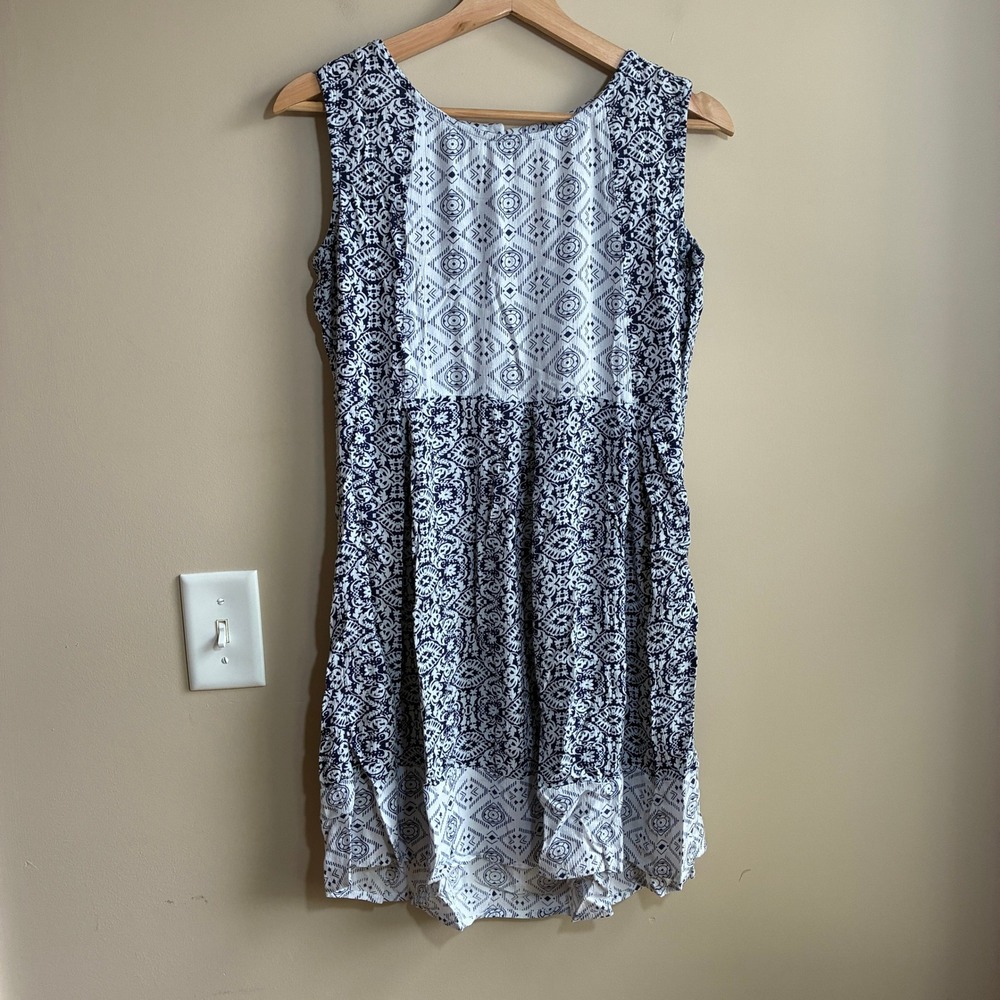 Tanzara Geometric Print Shift Dress S Blue White Women Rayon Sleeveless
